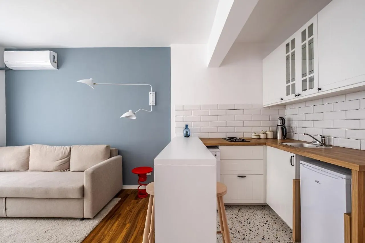Sleek Studio Flat With Central Location In Kadikoy Apartment Istanbul