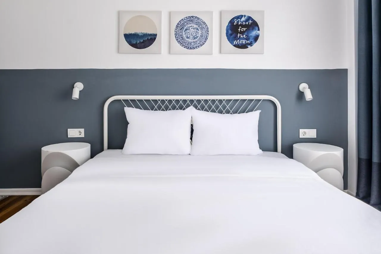 Sleek Studio Flat With Central Location In Kadikoy Apartment Istanbul Turkey